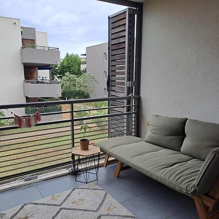 Appartement T2 Avec Terrasse, 5 Min De La Plage Fréjus Εξωτερικό φωτογραφία